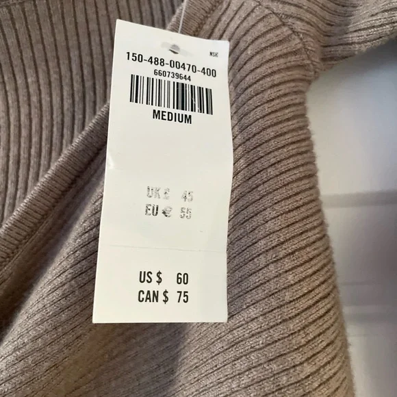 Abercrombie & Fitch Off-Shoulder Twist Sweater, tan, medium - Picture 7 of 8